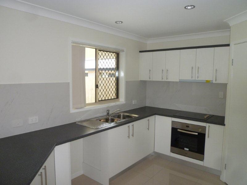 27 Serenity Court, Crestmead QLD 4132