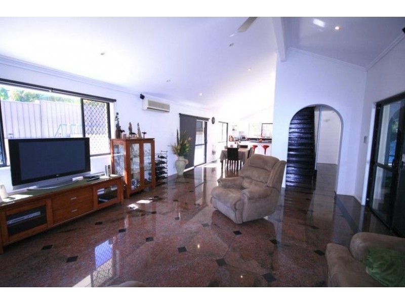 110 Bryants Road, Shailer Park QLD 4128