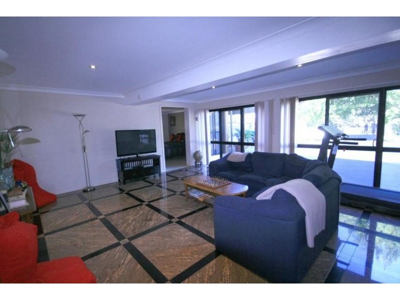 110 Bryants Road, Shailer Park QLD 4128