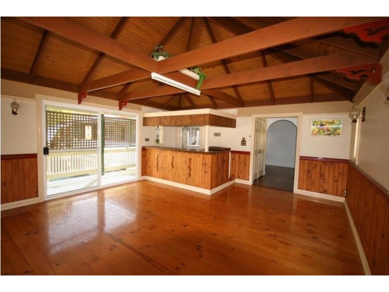 13 Loffs Road, Loganholme QLD 4129