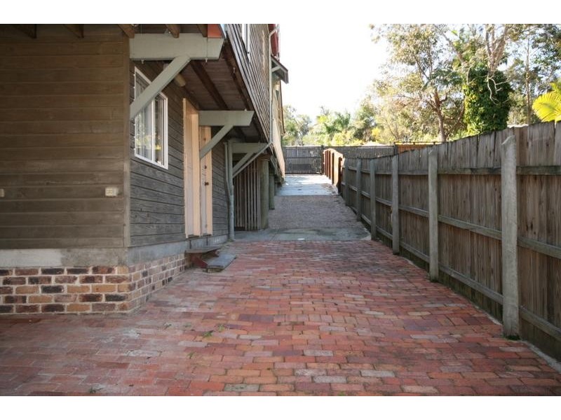 13 Loffs Road, Loganholme QLD 4129