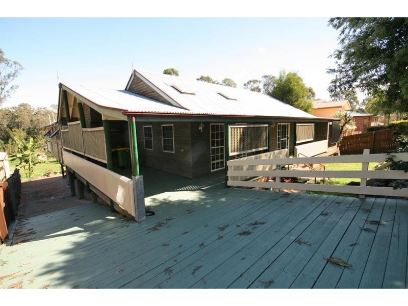 13 Loffs Road, Loganholme QLD 4129