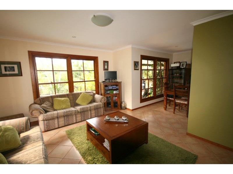 10 Rocklilly Court, Shailer Park QLD 4128