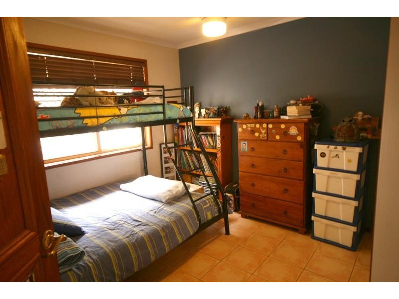 10 Rocklilly Court, Shailer Park QLD 4128