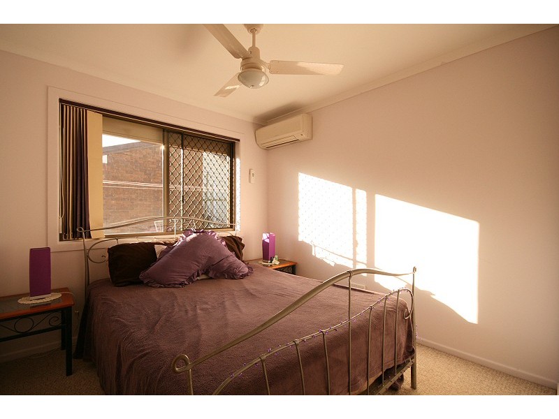 31 Cowra Street, Tanah Merah QLD 4128