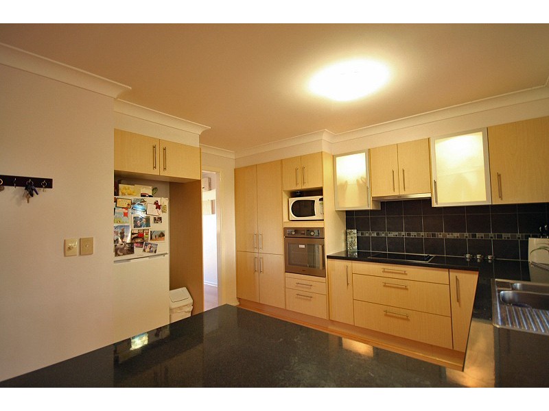 31 Cowra Street, Tanah Merah QLD 4128