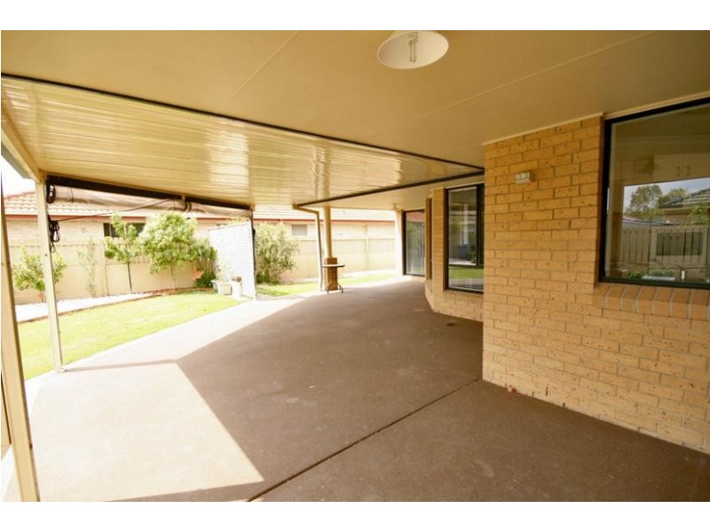 10 Fuller Avenue, Meadowbrook QLD 4131