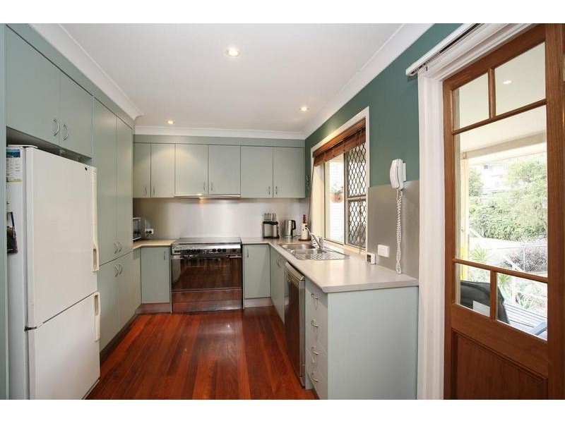 3 Colombo Street, Wishart QLD 4122