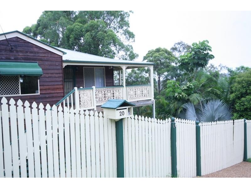 20 Beacon Drive, Cornubia QLD 4130