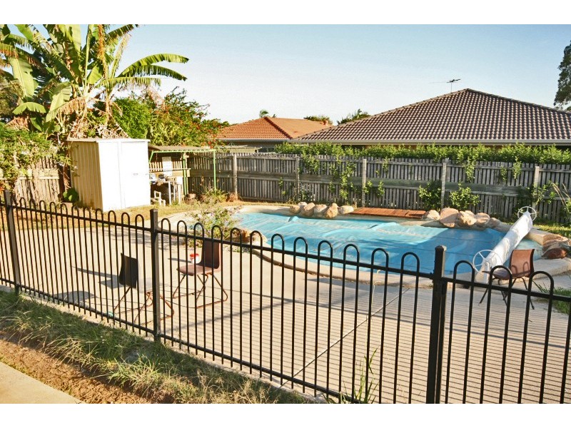 97 Tansey Drive, Tanah Merah QLD 4128