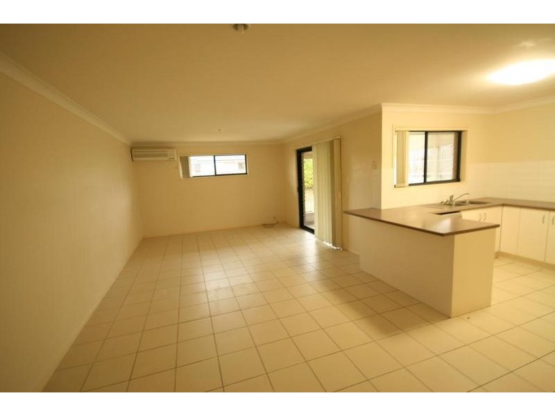 54 Lockyer Place, Crestmead QLD 4132
