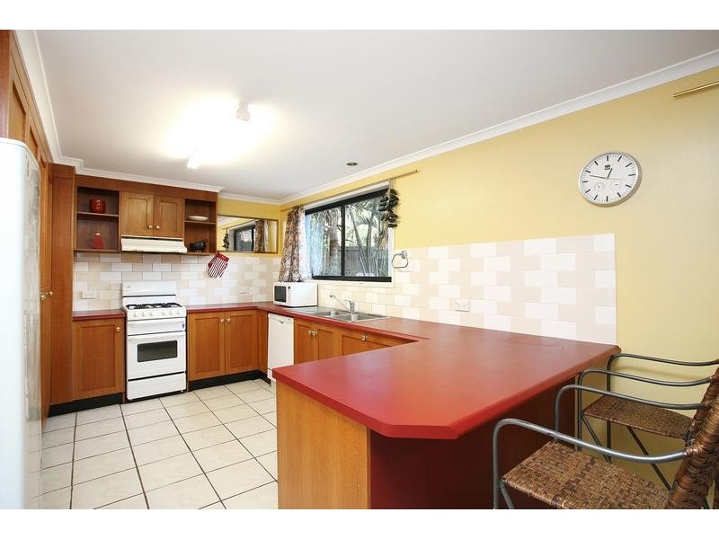 15 Oak Street, Shailer Park QLD 4128