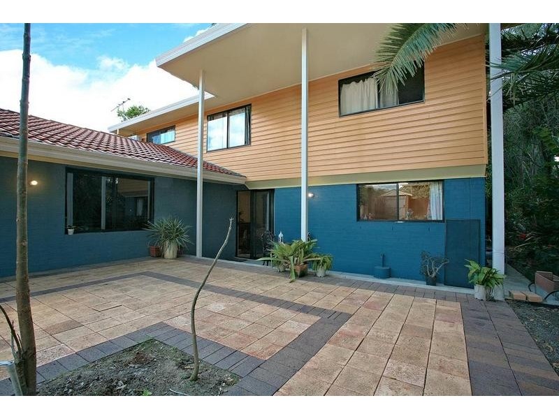 15 Oak Street, Shailer Park QLD 4128