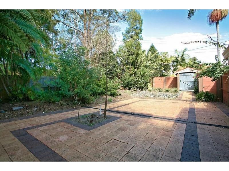 15 Oak Street, Shailer Park QLD 4128