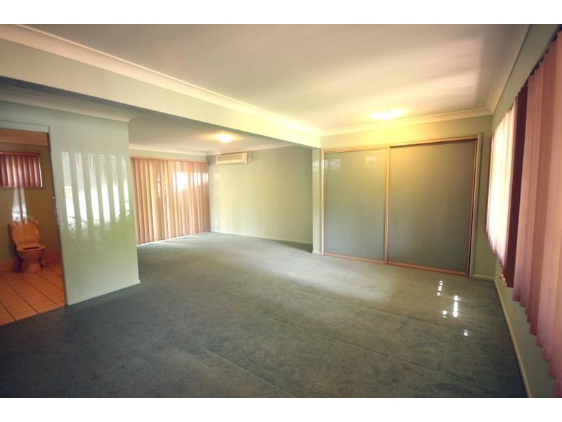 Tanah Merah QLD 4128