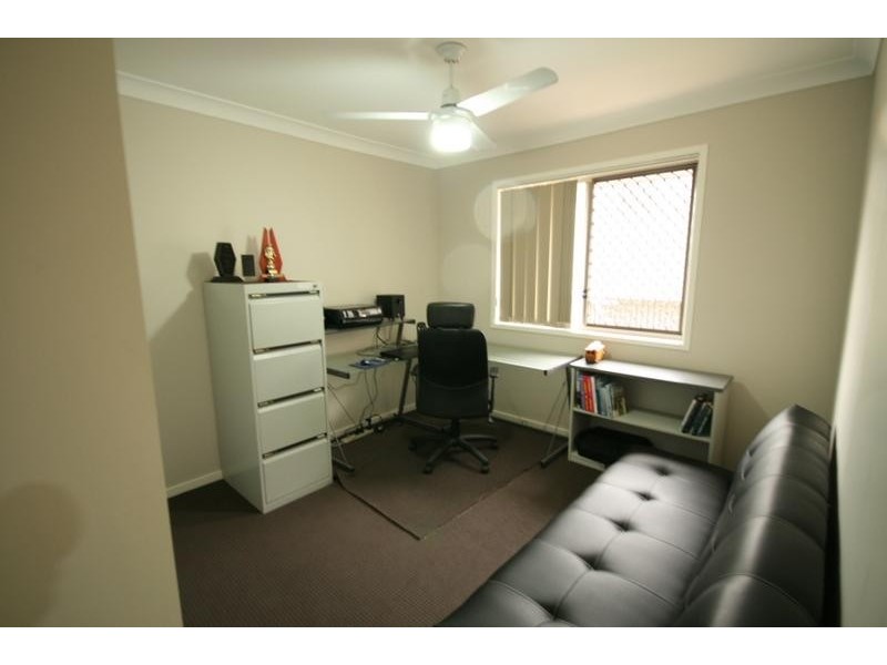 34 Mossman Parade, Waterford QLD 4133