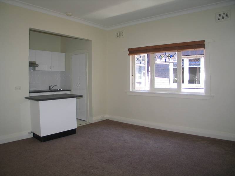 4/4 Bates Avenue LEASED BY MICHAEL MURRAY!!!!!, Paddington NSW 2021