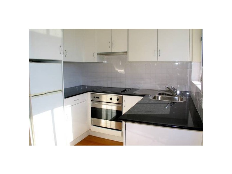 42/186 Sutherland Street LEASED BY MICHAEL MURRAY IN FIRST INSPECTION!!!!!, Paddington NSW 2021