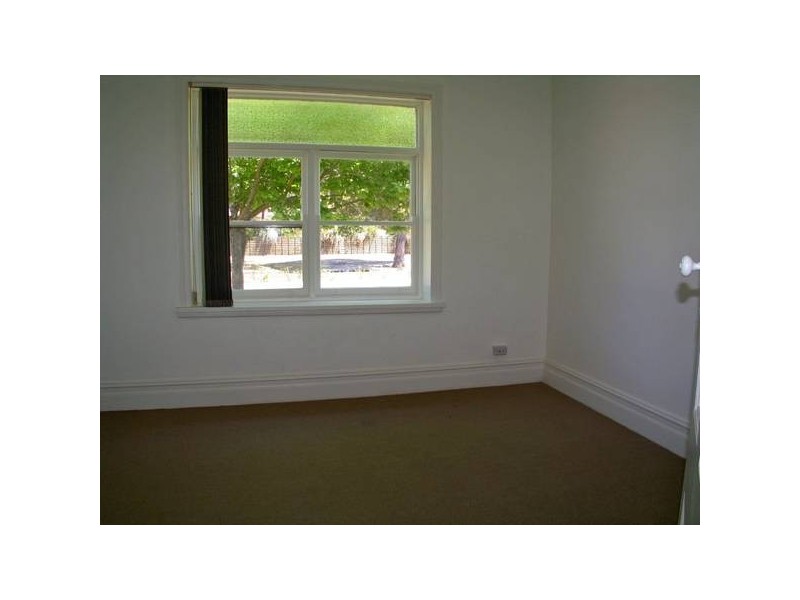 8 Anzac Parade LEASED BY MICHAEL MURRAY IN FIRST INSPECTION!!!!!, Kensington NSW 2033