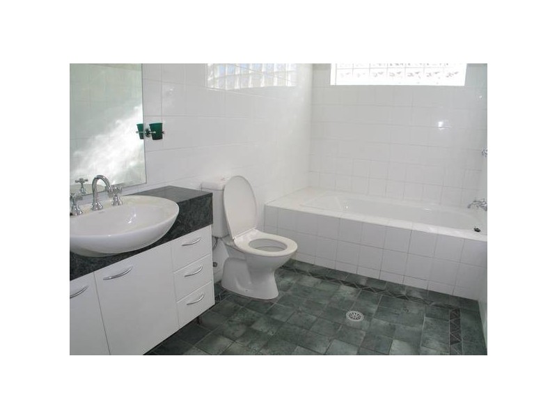 5 Simpson Street LEASED BY MICHAEL MURRAY!!!!!, Bondi Beach NSW 2026