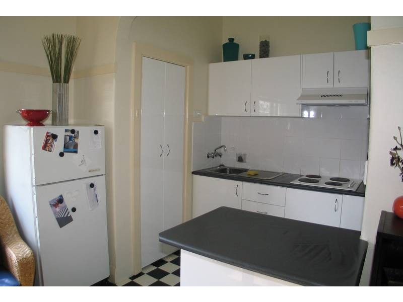 3/4 Bates Avenue LEASED BY MICHAEL MURRAY IN ONE INSPECTION!!!!!, Paddington NSW 2021