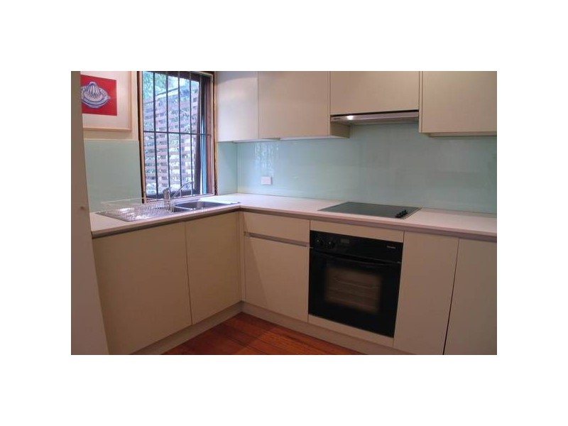 4 Rowena Place DEPOSIT TAKEN!!!!!, Potts Point NSW 2011