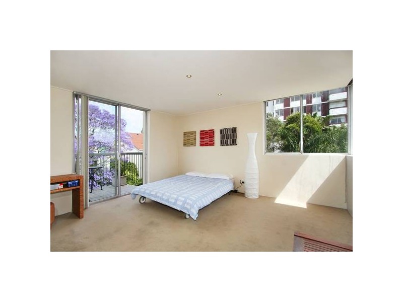 18/35 Caledonia Street LEASED BY MICHAEL MURRAY IN ONE INSPECTION!!!!!, Paddington NSW 2021