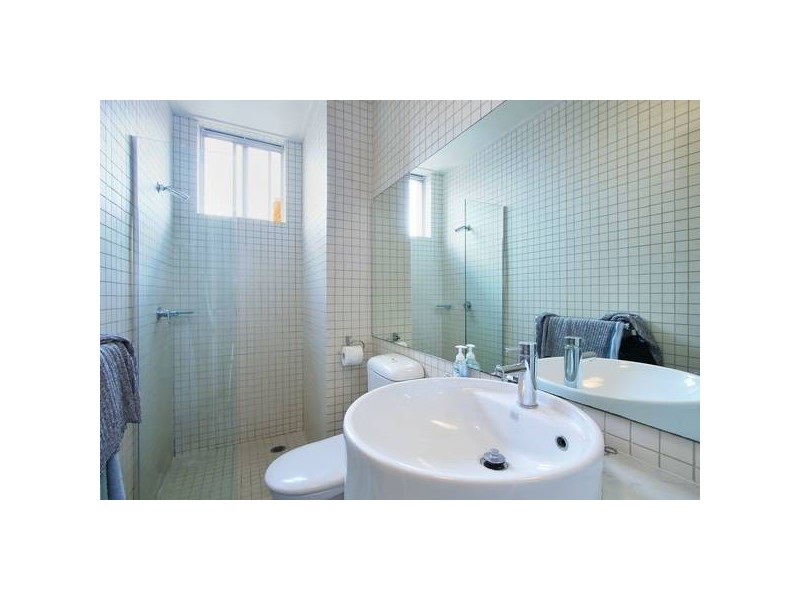 18/35 Caledonia Street LEASED BY MICHAEL MURRAY IN ONE INSPECTION!!!!!, Paddington NSW 2021