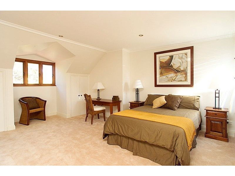 11 Rawson Avenue, Bondi Junction NSW 2022