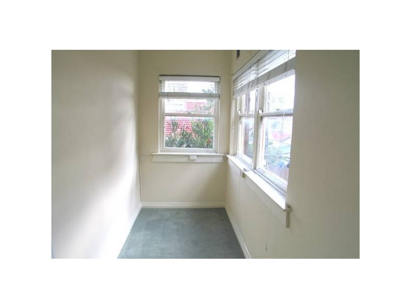 5/2 Paul Street LEASED BY MICHAEL MURRAY IN ONE INSPECTION!!!!!, Bondi Junction NSW 2022