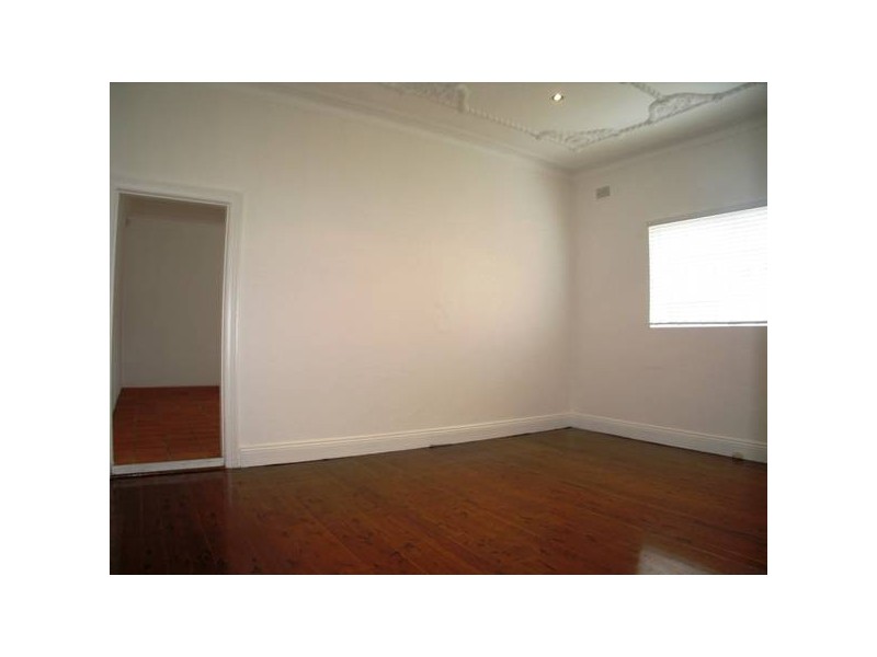 39 Tamarama Street LEASED BY MICHAEL MURRAY IN ONE INSPECTION!!!!!, Bondi NSW 2026