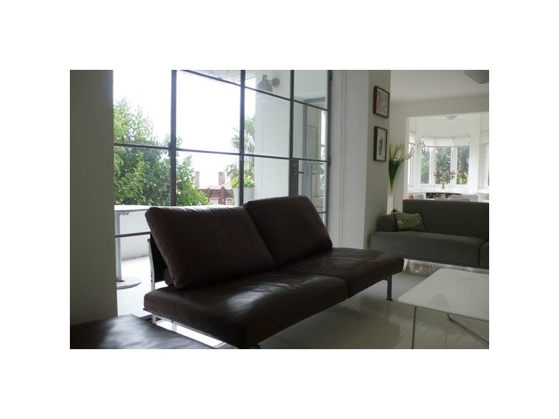 2/13 Onslow Avenue LEASED BY PETER GILLMAN!!!!!, Elizabeth Bay NSW 2011