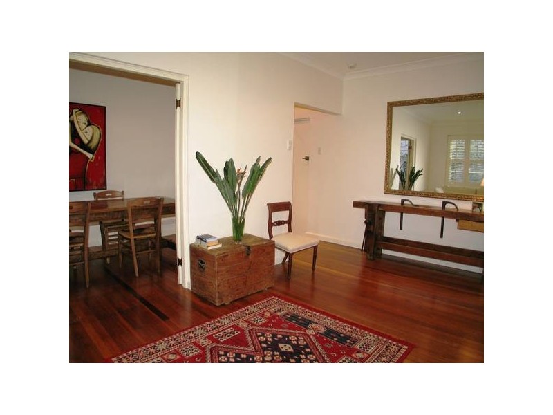 8/2 Marathon Road LEASED BY MICHAEL MURRAY!!!!!, Darling Point NSW 2027