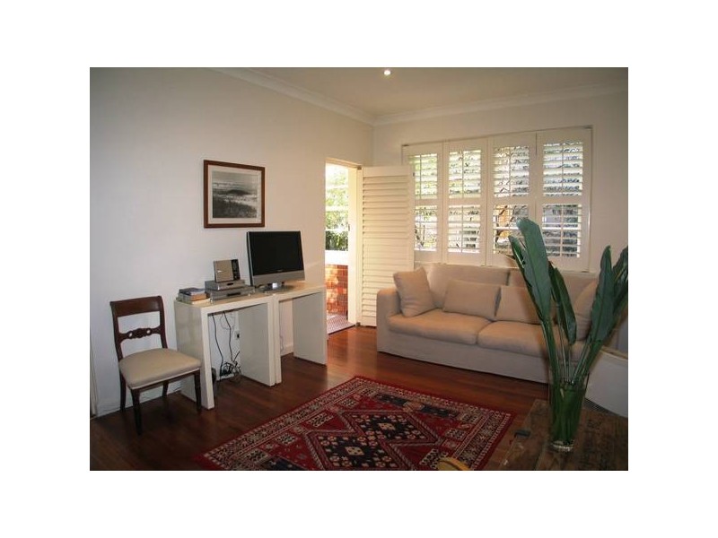 8/2 Marathon Road LEASED BY MICHAEL MURRAY!!!!!, Darling Point NSW 2027