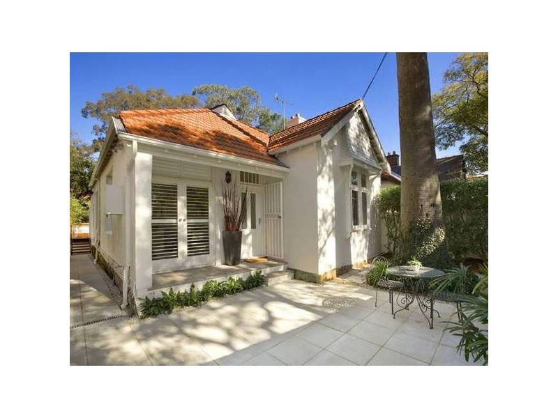 4 Walker Avenue, EDGECLIFF LEASED BY PETER GILLMAN!!!!!, Paddington NSW 2021