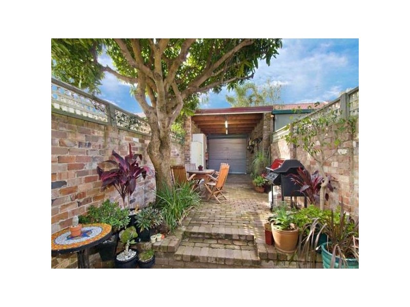 220 Edgeware Road LEASED BY PETER GILLMAN IN ONE INSPECTION!!!!!, Newtown NSW 2042