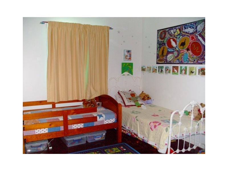 39 Whitfield Street, Beachlands WA 6530