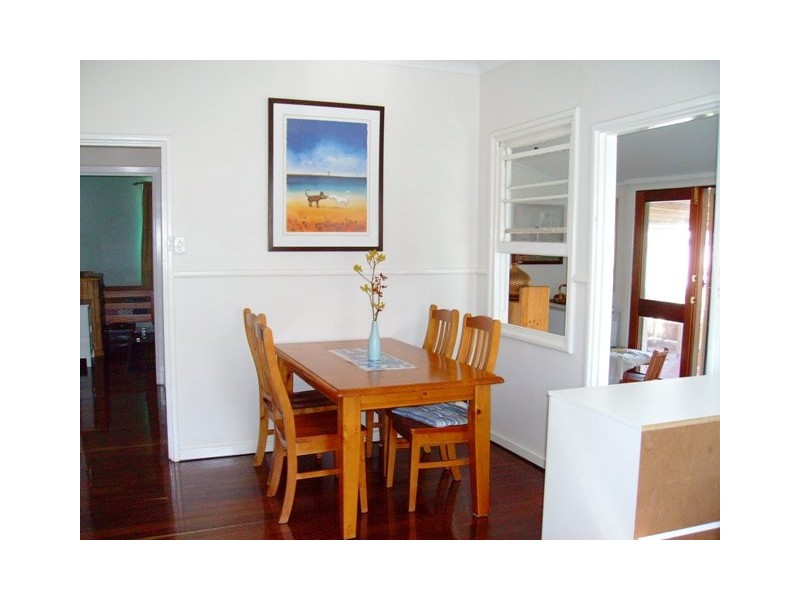 39 Whitfield Street, Beachlands WA 6530