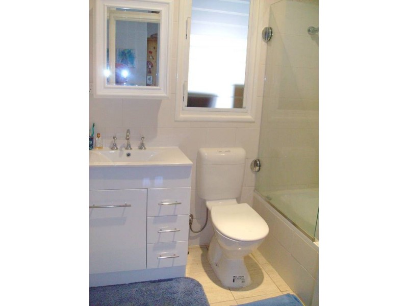 39 Whitfield Street, Beachlands WA 6530