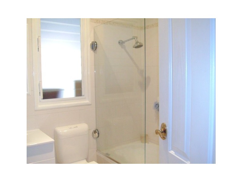 39 Whitfield Street, Beachlands WA 6530