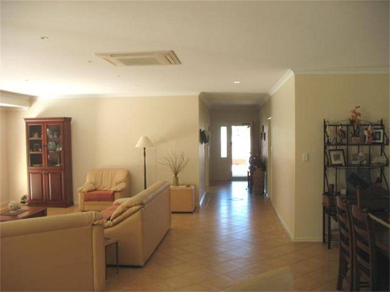 8 Rother Road, Cape Burney WA 6532