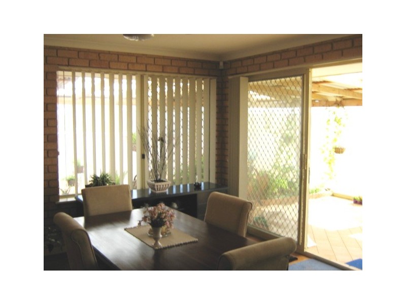 2 Simon Drive, Karloo WA 6530