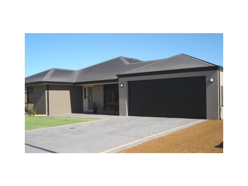 10 Invincible Rise, Wandina WA 6530