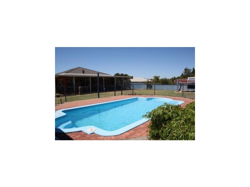 9 Verbena Place, Strathalbyn WA 6530