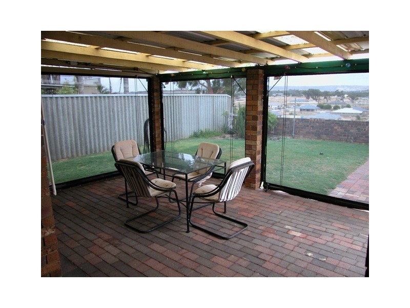 56 Hillview Drive, Drummond Cove WA 6532