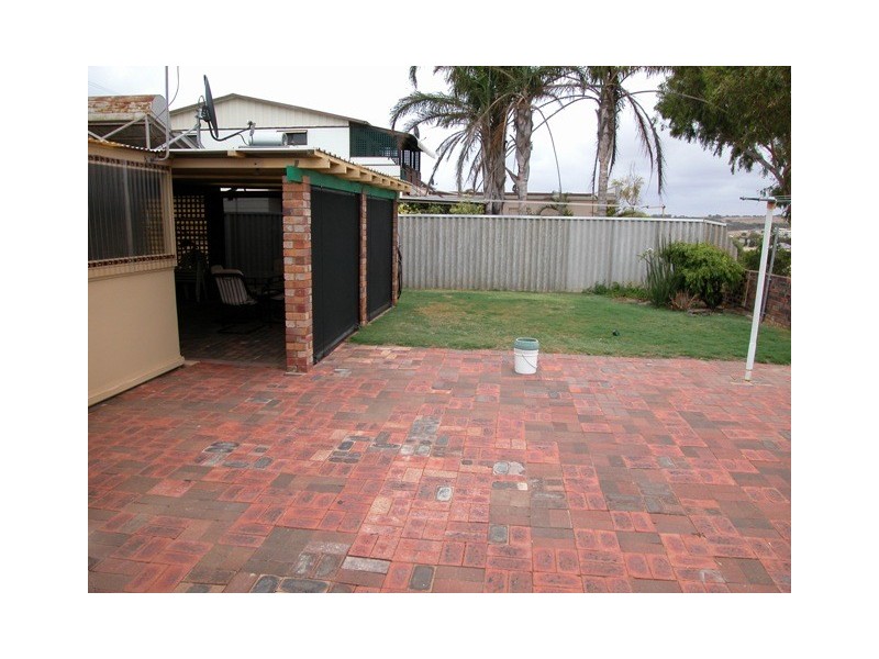 56 Hillview Drive, Drummond Cove WA 6532