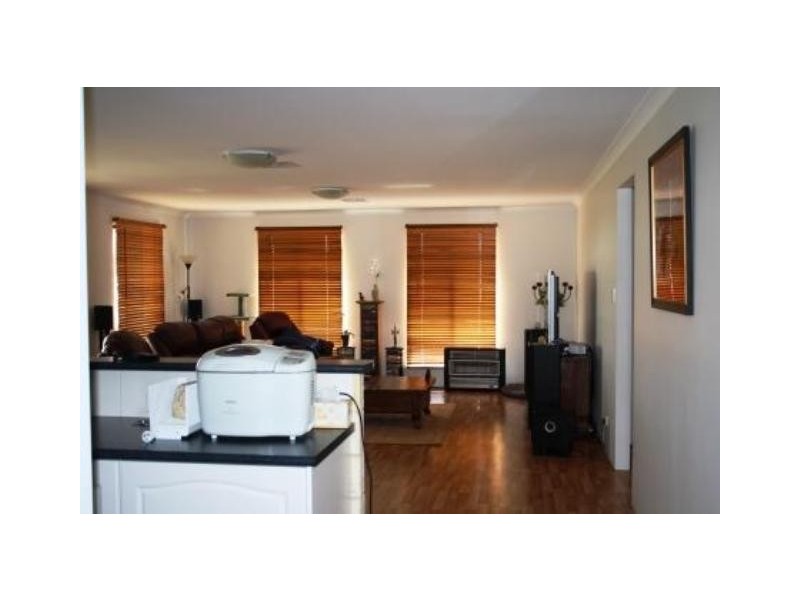 21 Yolanda Edge, Wandina WA 6530