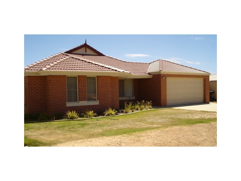 14 Derna Place, Wandina WA 6530