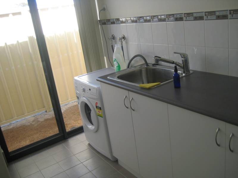 3 Starboard Way, Drummond Cove WA 6532