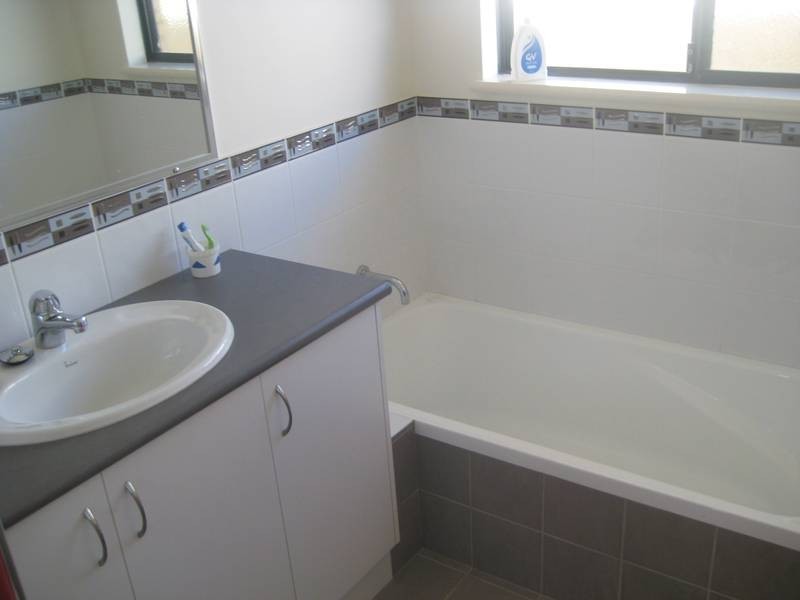 3 Starboard Way, Drummond Cove WA 6532